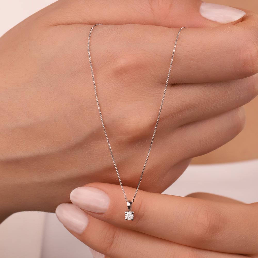 0,10 Karat Lab Pırlantalı Tektaş Kolye - FP03338