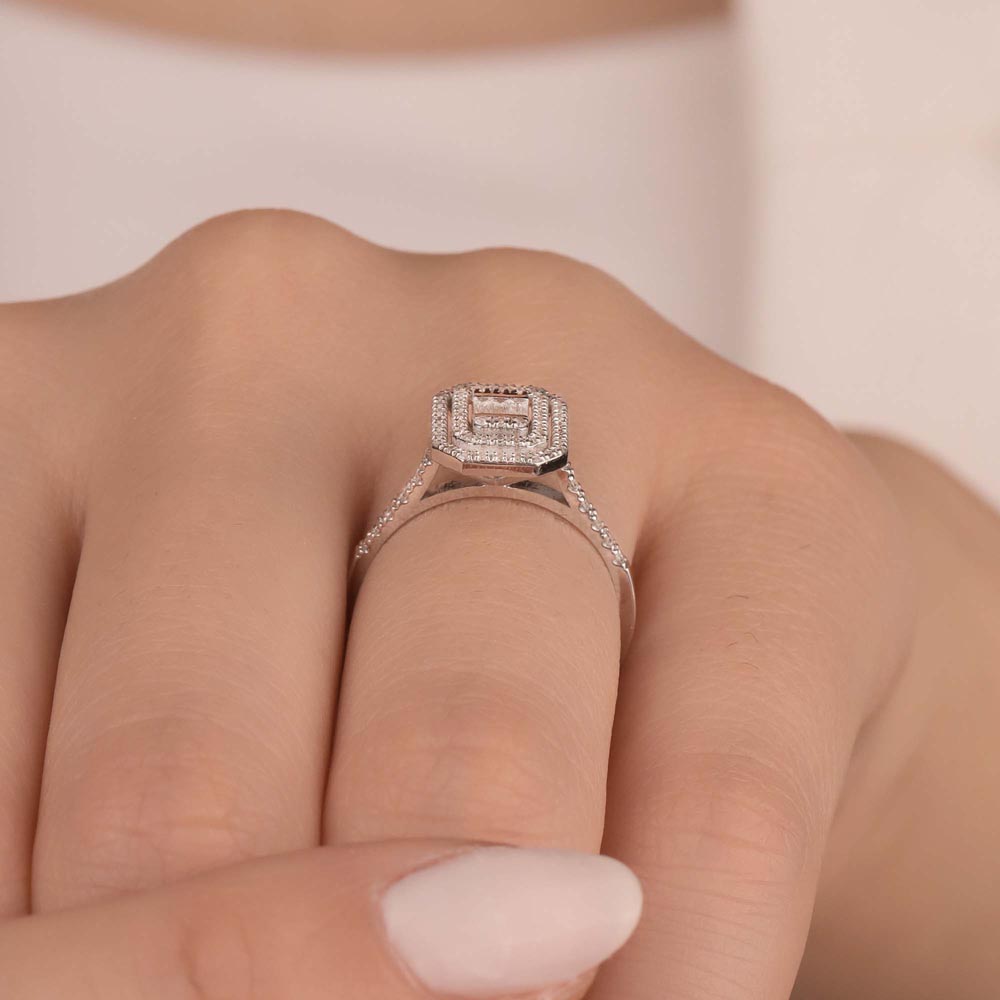 Baget Yüzükler 0,35 Karat Lab Pırlantalı baget Taşlı Yüzük - FP04826