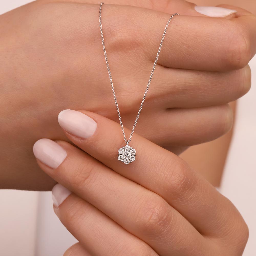 0,40 Karat Lab Pırlanta Taşlı Çiçek Kolye - FP03337