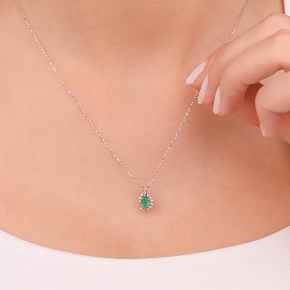 0,40 Karat Lab Pırlantalı Zümrüt Taşlı Damla Kolye - FP03747