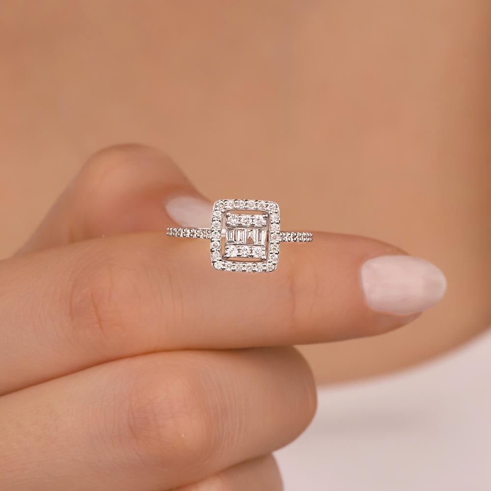 Baget Yüzükler 0.52 Karat Lab Pırlanta Splendor Baget Yüzük - FP02818