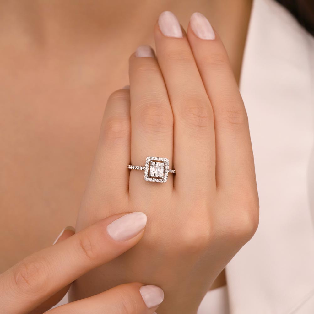 Baget Yüzükler 0.52 Karat Lab Pırlanta Splendor Baget Yüzük - FP02818