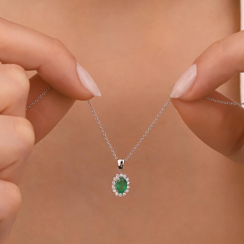 0,55 Karat Lab Pırlantalı Oval Zümrüt Taşlı Kolye - FP03831