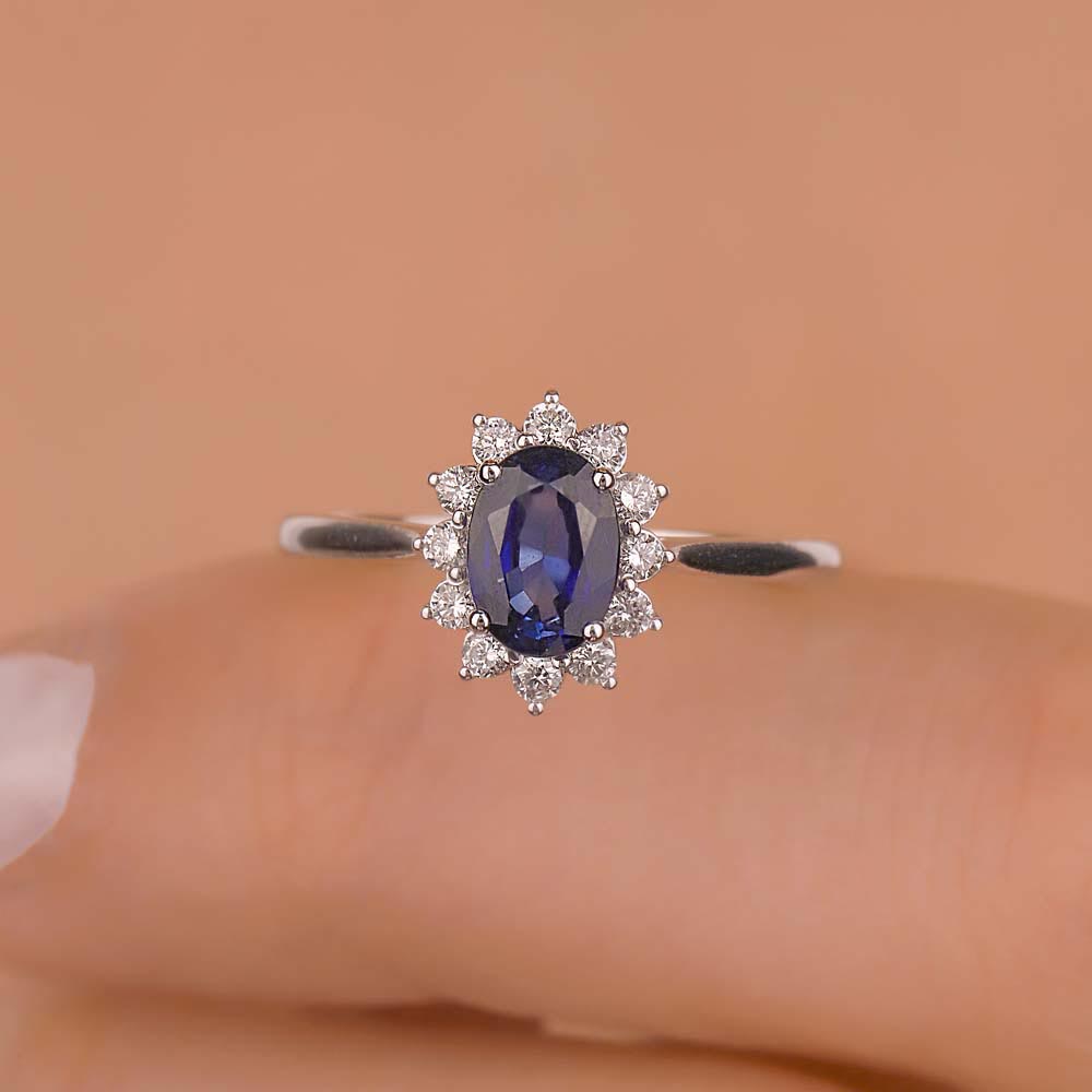 0,66 Karat Lab Pırlanta Oval Royale Safir Yüzük - FP12128