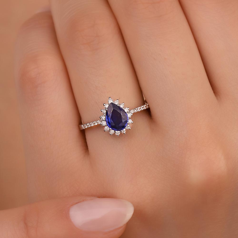 0,82 Karat Lab Pırlanta Damla Royale Safir Yüzük - FP09602