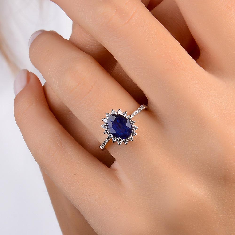 2.07 Karat Lab Pırlanta Oval Royale Safir Yüzük - FP01426