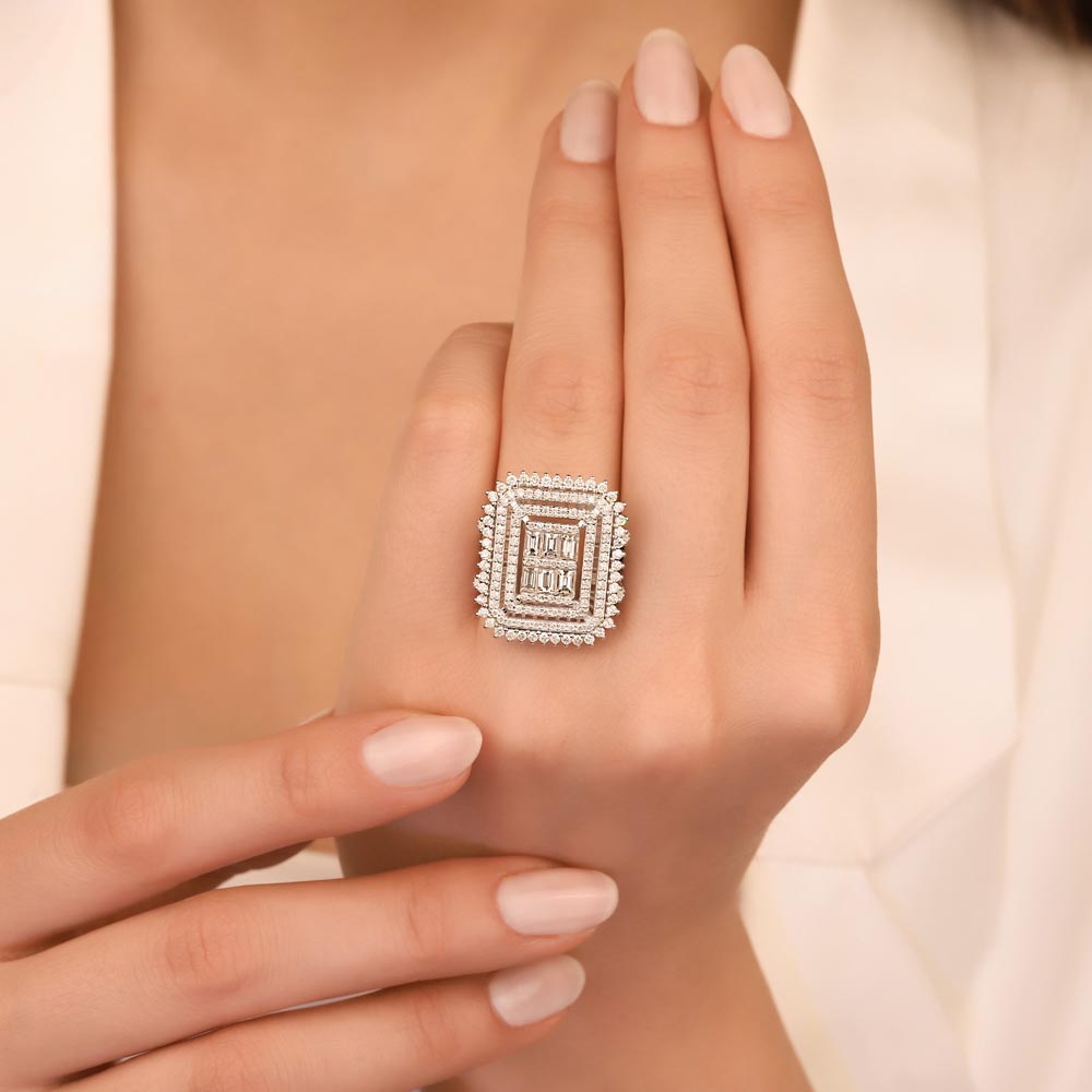 2,40 Karat Laboratuvar Pırlantalı baget Taşlı Yüzük