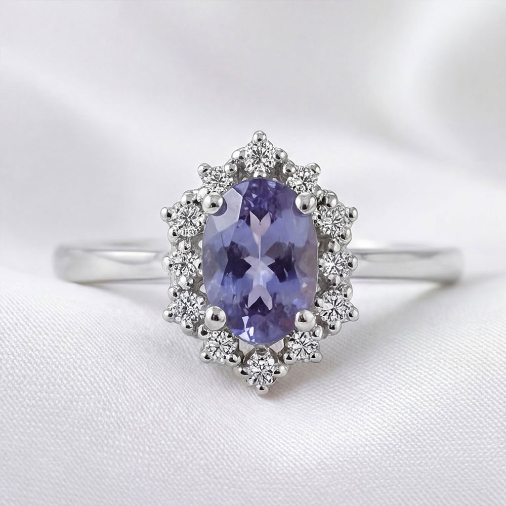 0,67 Karat Laboratuvar Pırlanta ve Tanzanite Yüzük