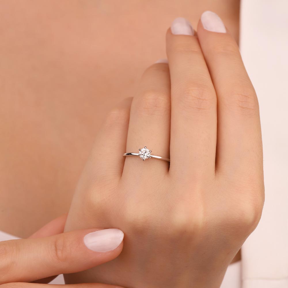 0.30 Karat Laboratuvar Pırlanta Tiffany Forever Tektaş Yüzük