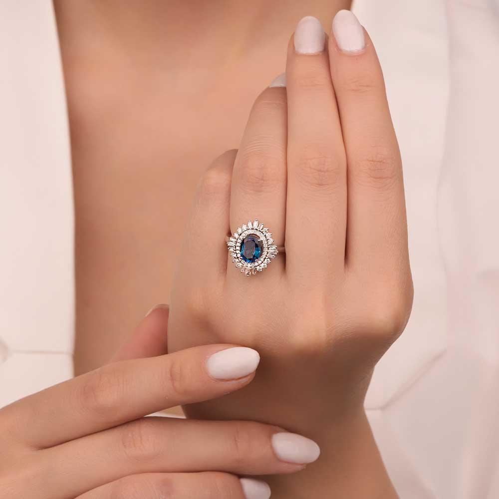 2,28 Karat Laboratuvar Pırlanta Oval Safir Yüzük